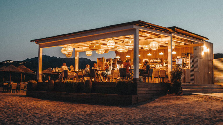 JBEACH BEACH CLUB RESTAURANT